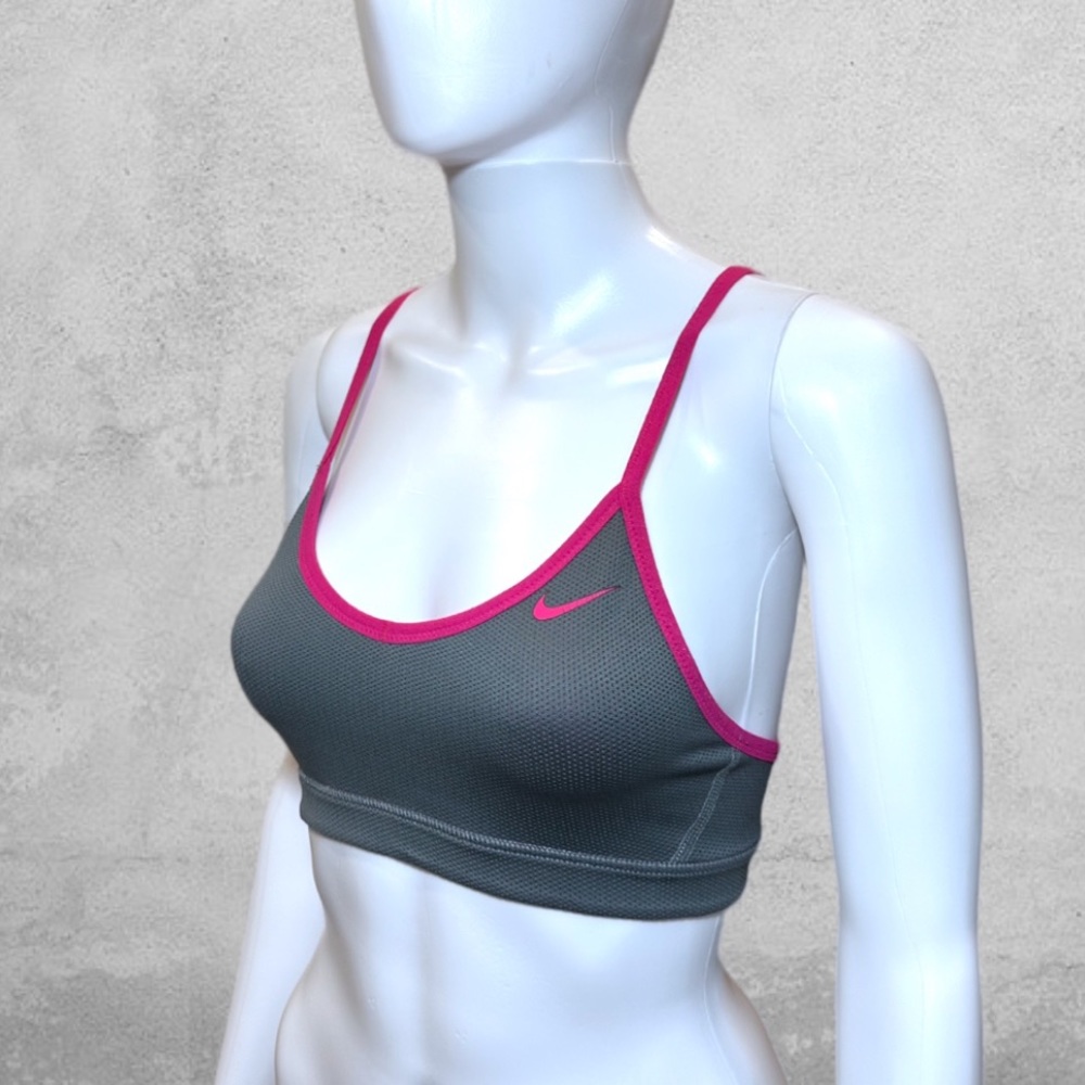 Nike Mesh Reversible Strappy Sports Bra